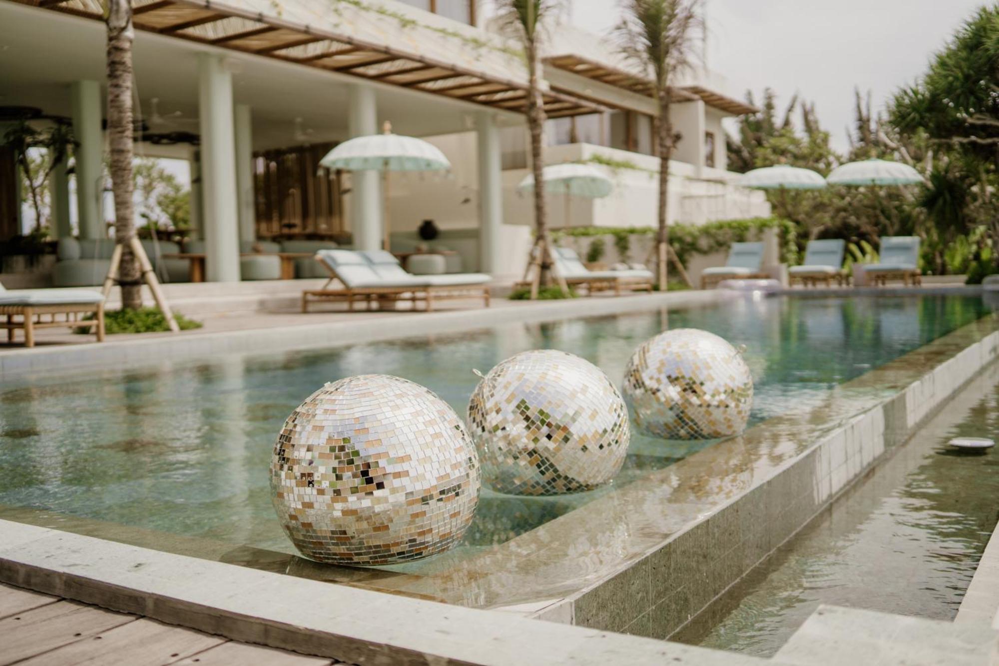 Oshom Bali At Nuanu Creative City Tanah Lot Εξωτερικό φωτογραφία